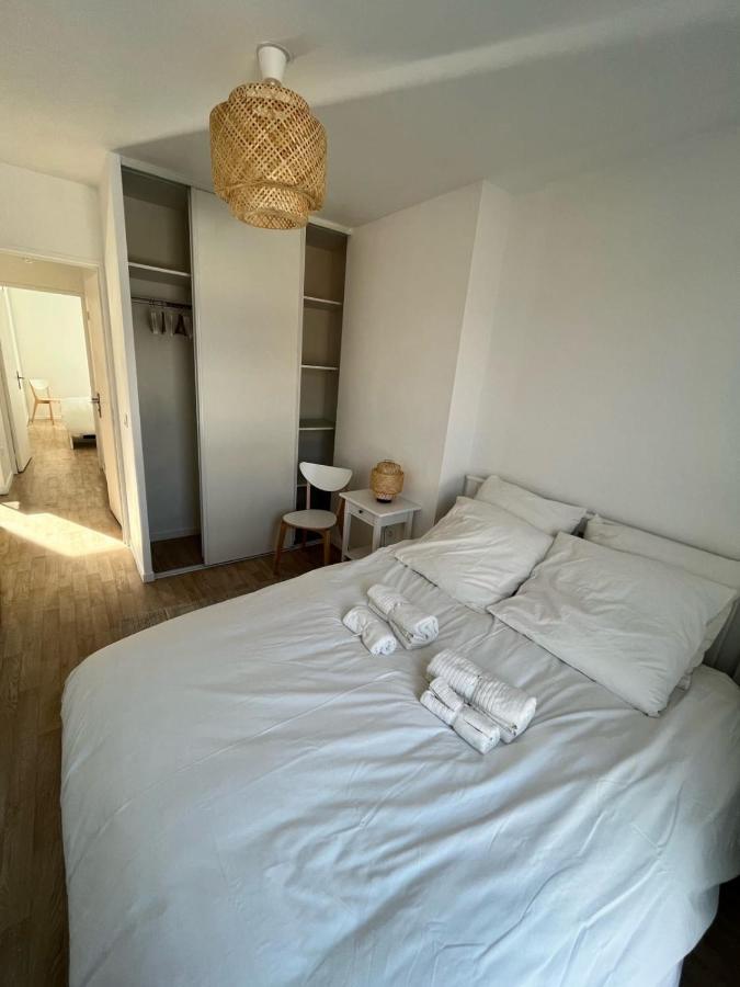 Modern And Bright Apartment Near Paris 拉古尔纳夫 外观 照片