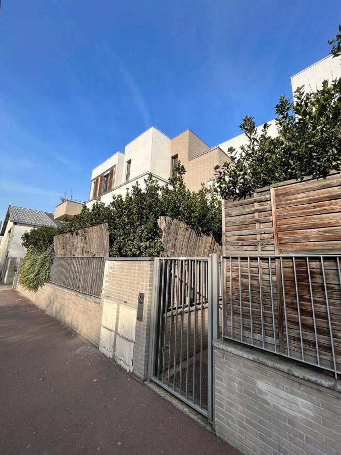 Modern And Bright Apartment Near Paris 拉古尔纳夫 外观 照片