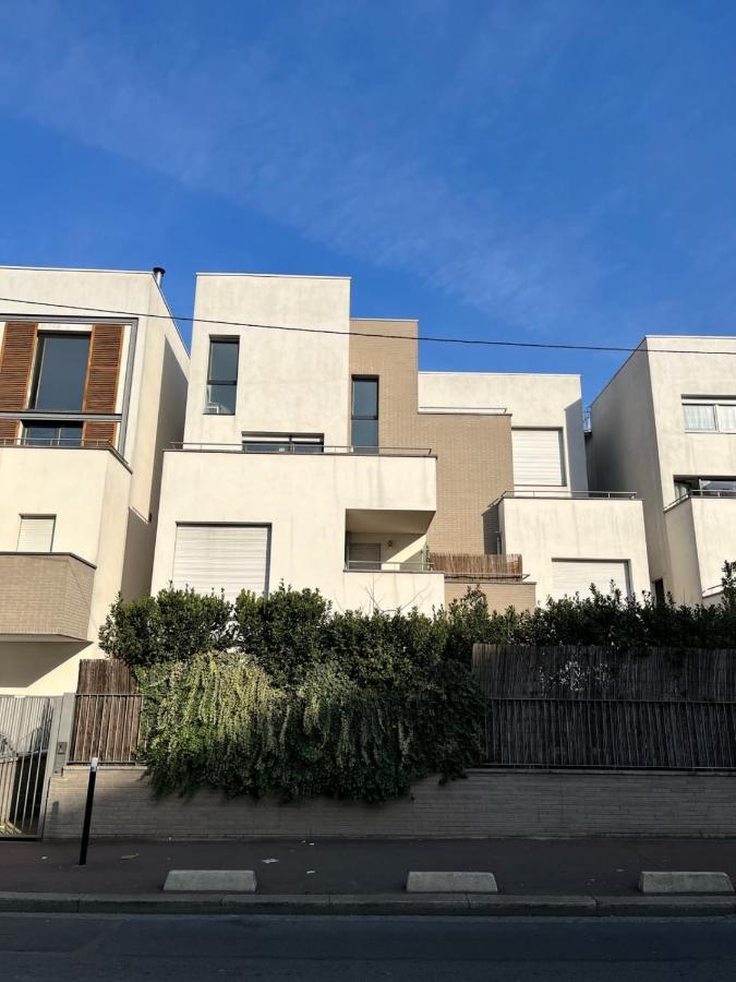 Modern And Bright Apartment Near Paris 拉古尔纳夫 外观 照片